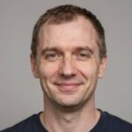 Портрет Дмитрия Исаева, эксперта по искусственному интеллекту в компании BCH Intelligence